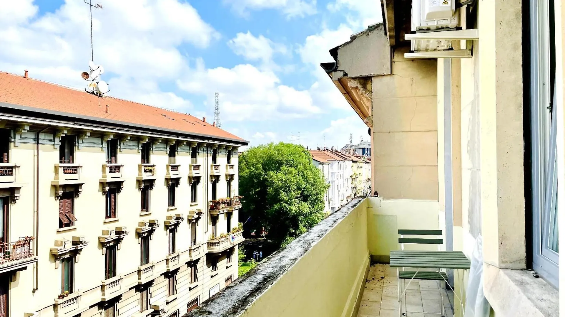 Apartment Charming Rooms Loreto 4 Milan