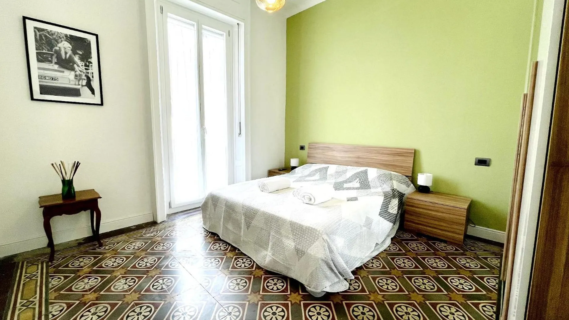 Charming Rooms Loreto 4 Milan