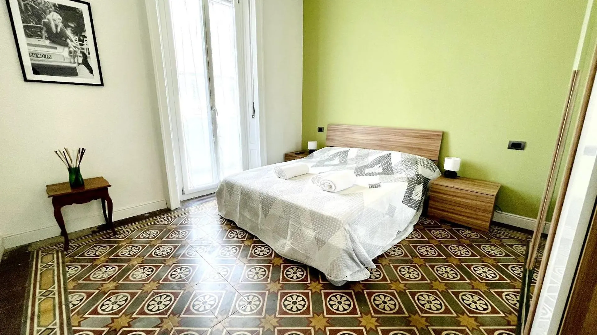 Charming Rooms Loreto 4 Milan
