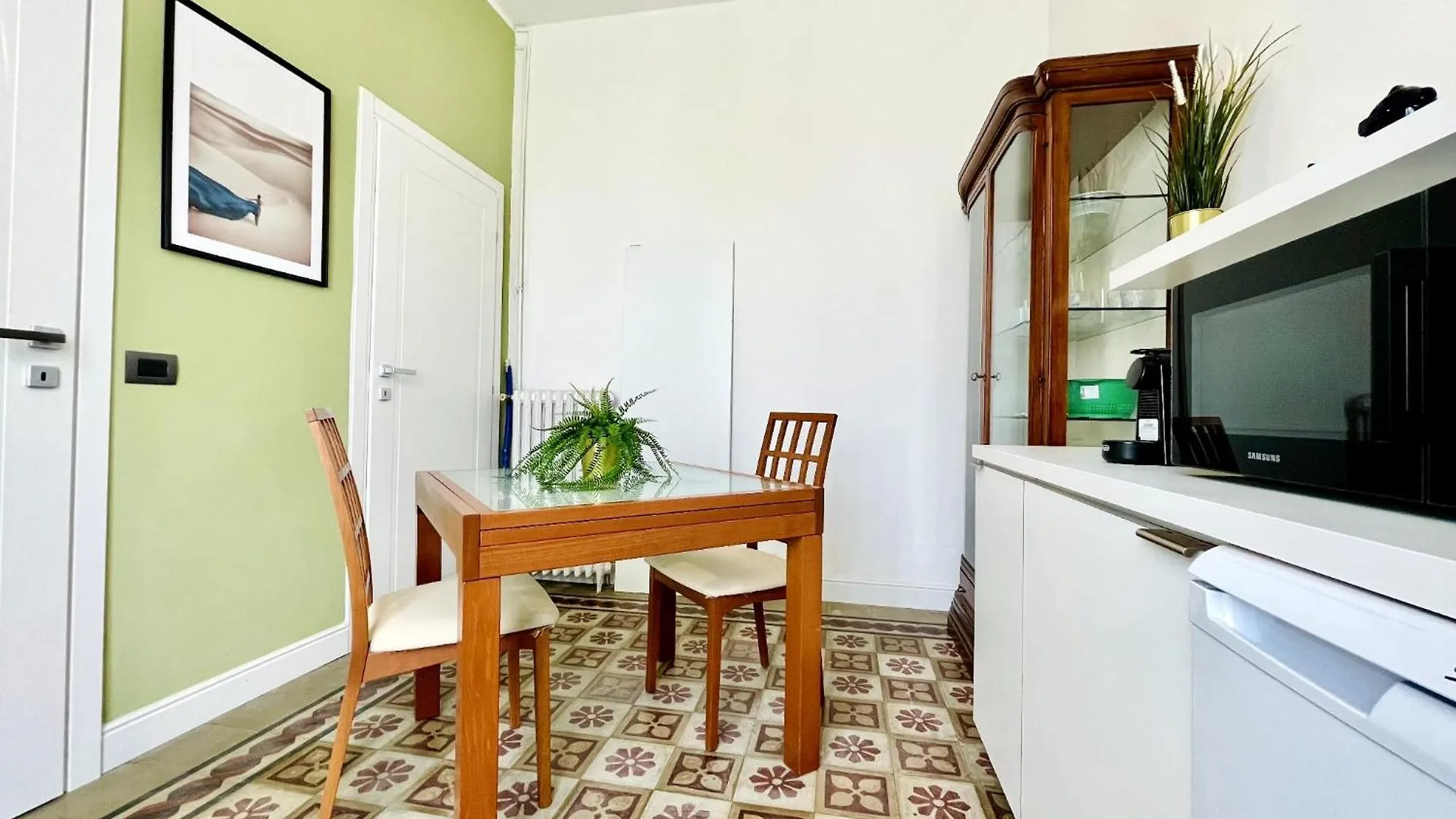 Charming Rooms Loreto 4 Milan Apartment